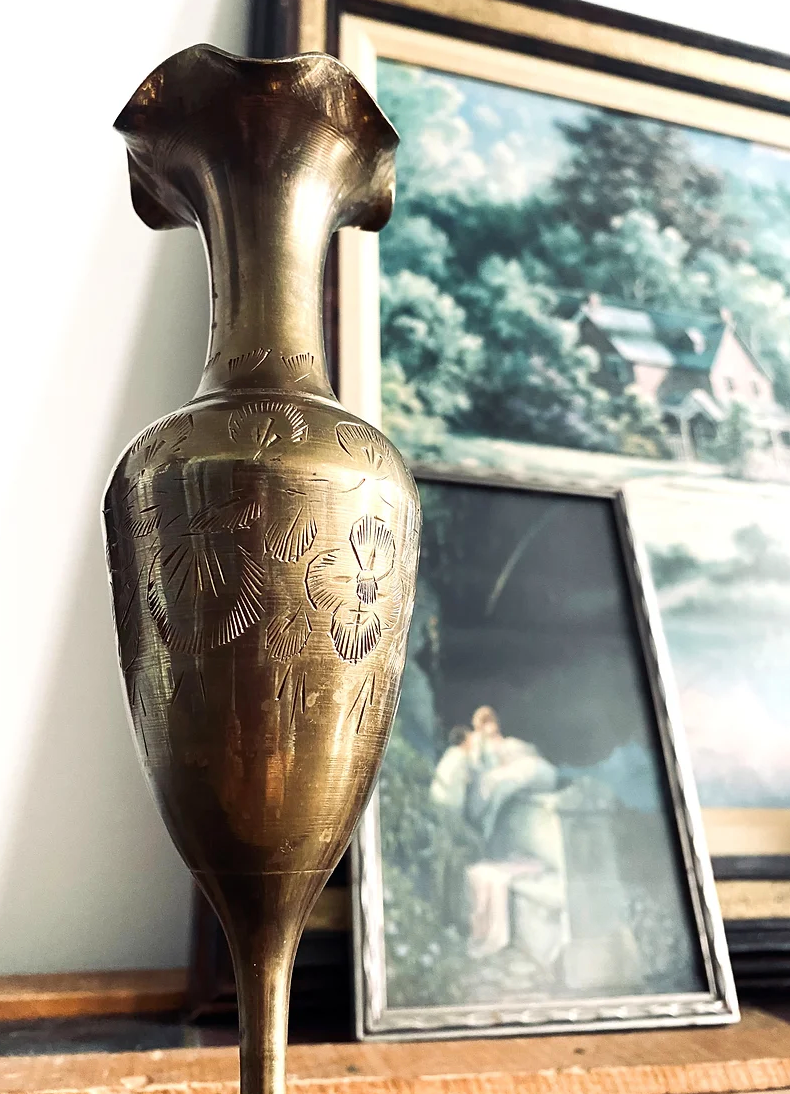 Le vase doré