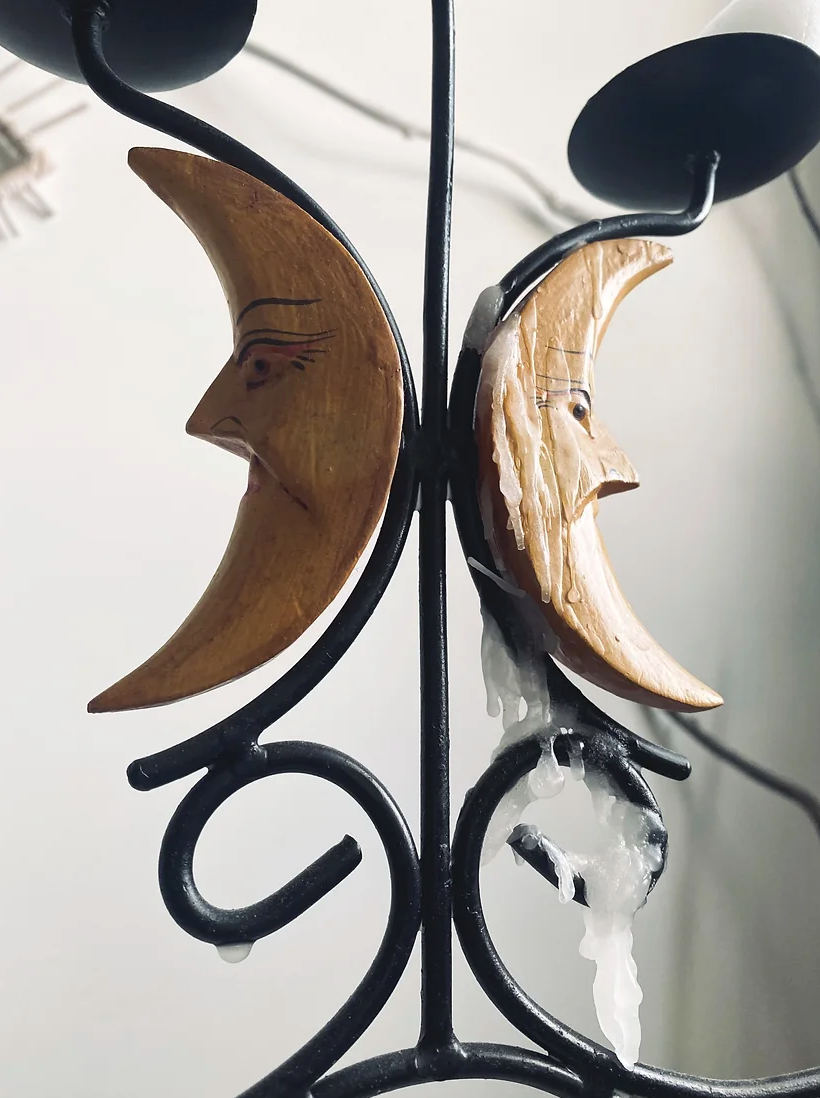 Chandelier des Lunes