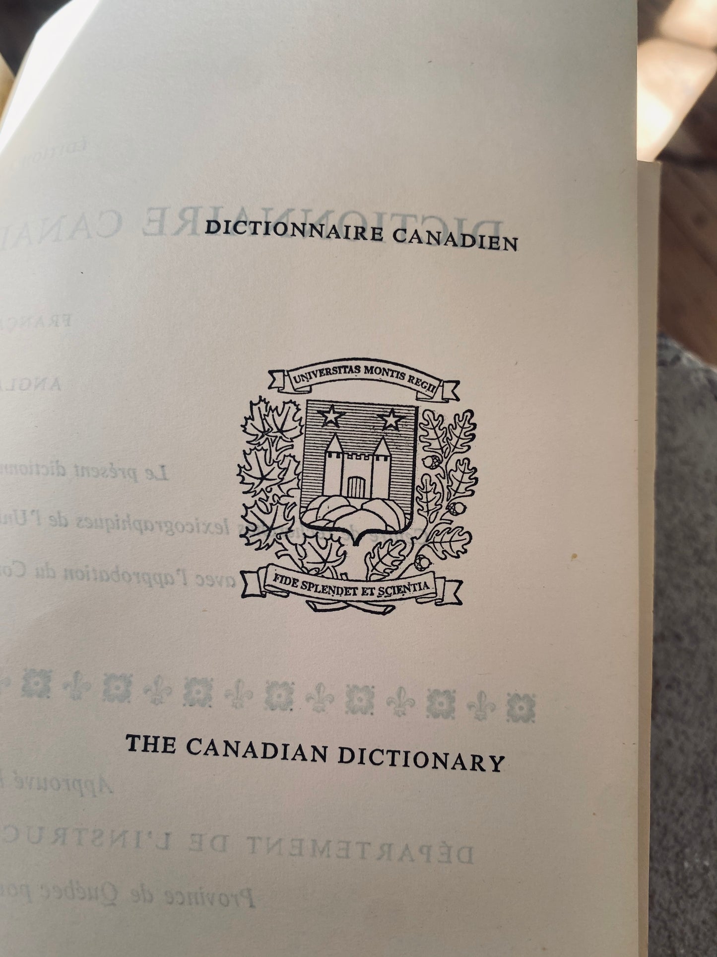 Dictionnaire canadien 1962